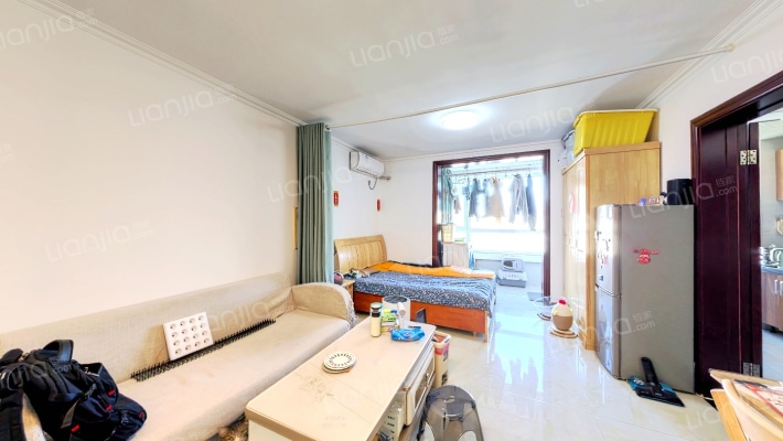 上奥世纪中心二手房实景图