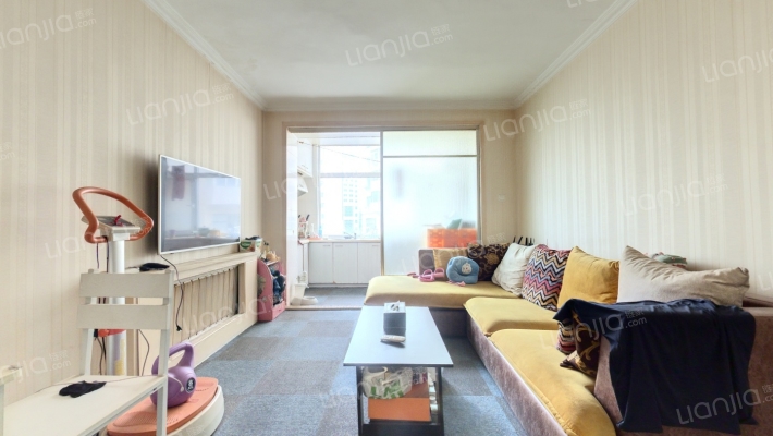 嘉盈商务公寓二手房实景图