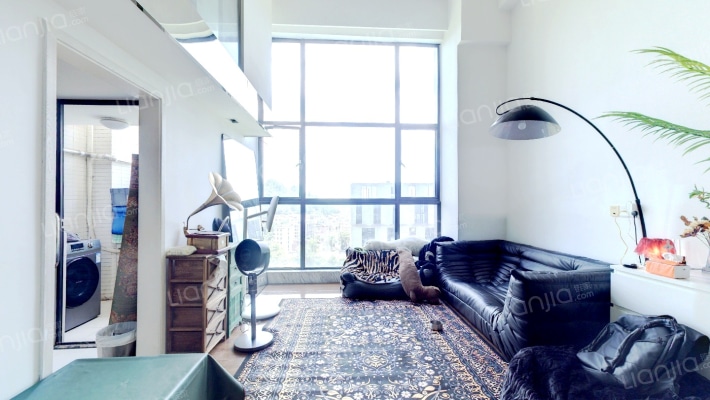 君立国际公寓二手房实景图