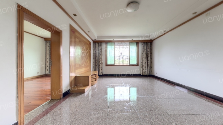 工业大道西段212号二手房实景图