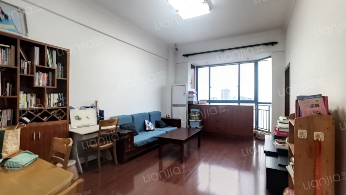 一品大厦二手房实景图