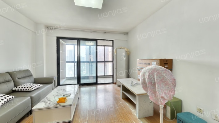 明发城市广场二手房实景图