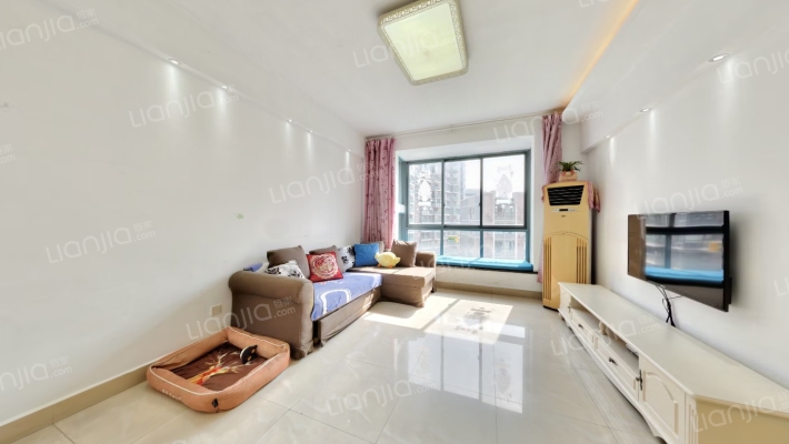 美丽星二手房实景图