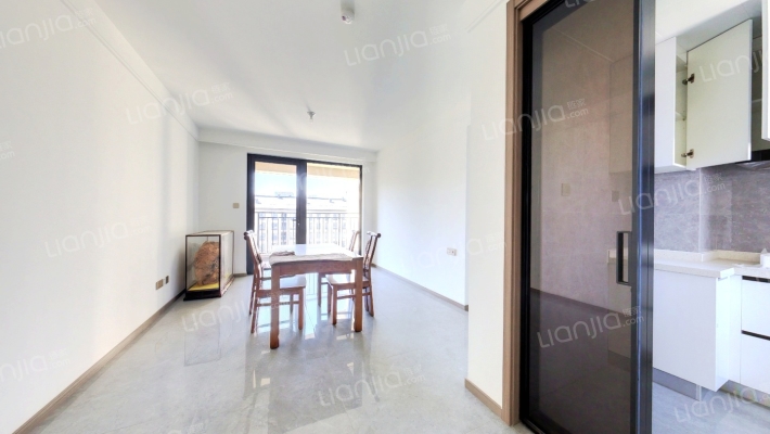 远洋山水二手房实景图