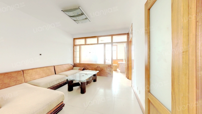 人民路海滨综合楼二手房实景图