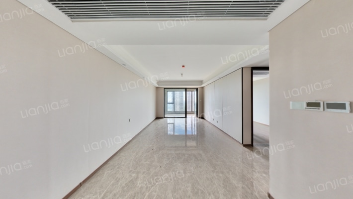 融创中心融耀二手房实景图