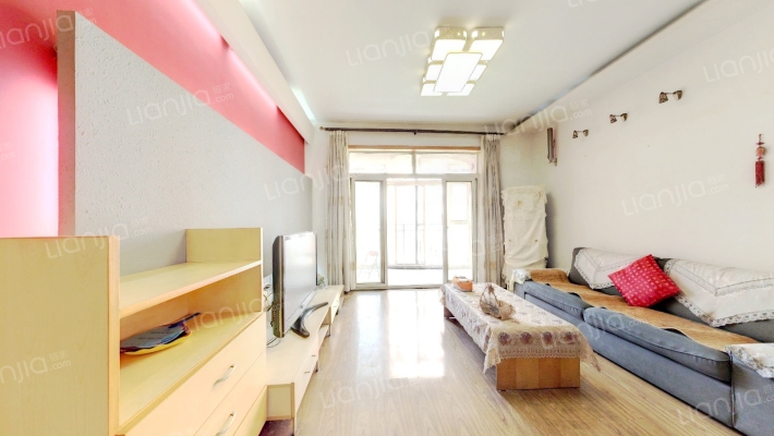 星海蓝天二手房实景图