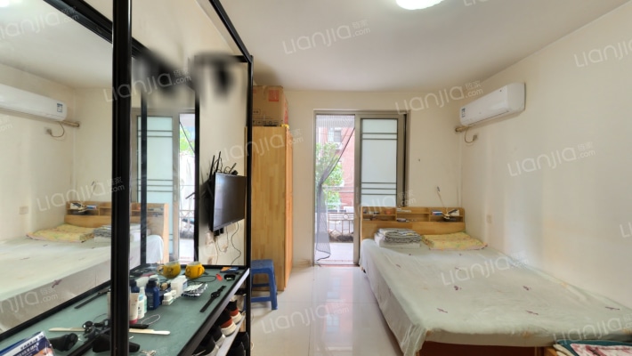 南阳路203号院二手房实景图