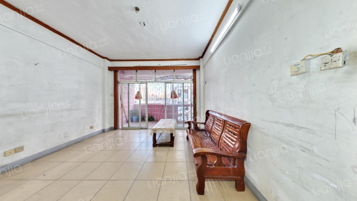 宝海花园二手房实景图