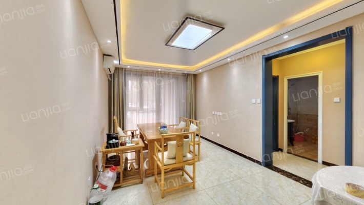 孔雀城英国宫五期二手房实景图