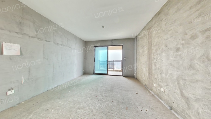 天和绣水岸二手房实景图