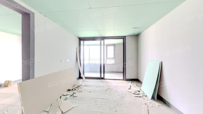 龙居华府二手房实景图