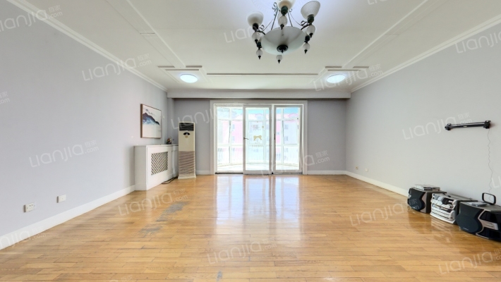 龙城花园W区二手房实景图