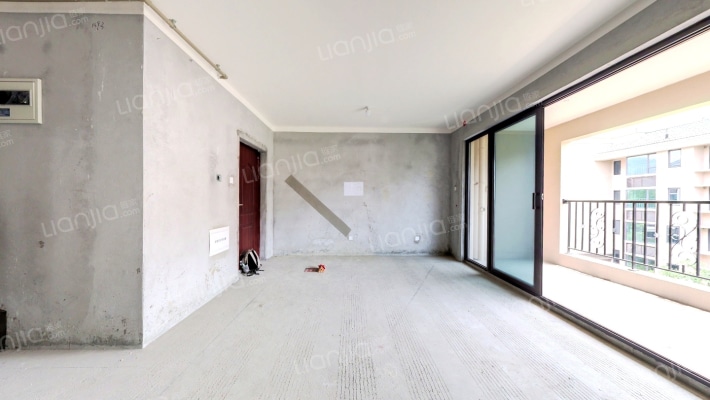 东亚白云湖二手房实景图