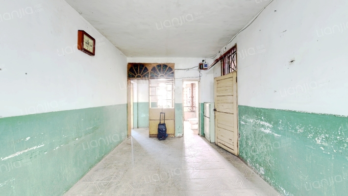 农经委家属楼二手房实景图