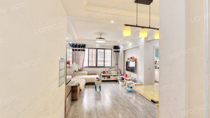 上湖家园二手房实景图