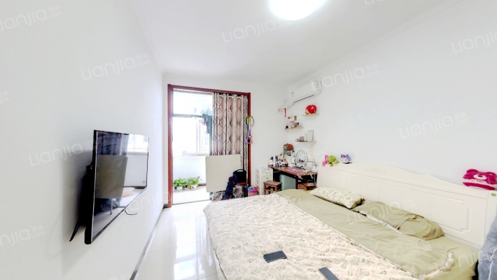 阜阳路180号二手房实景图