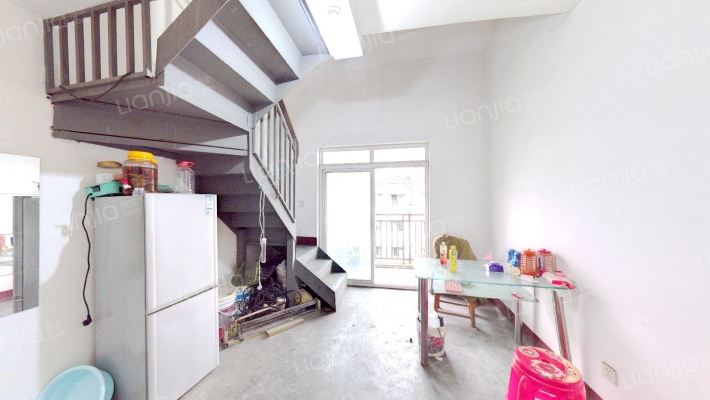 泉水人家三期A区二手房实景图