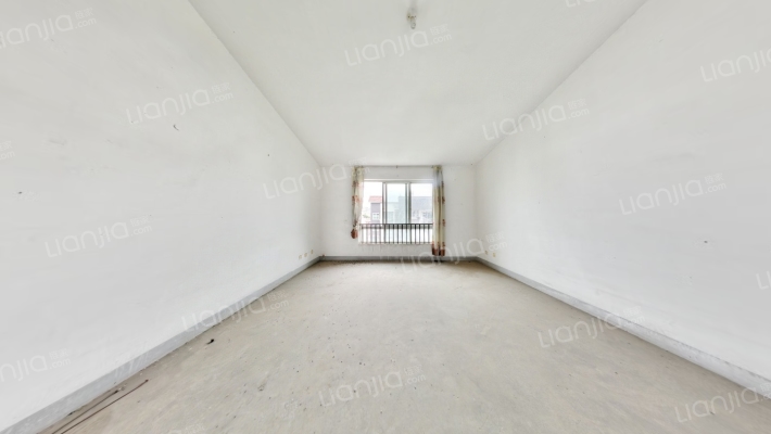 东福苑B区二手房实景图