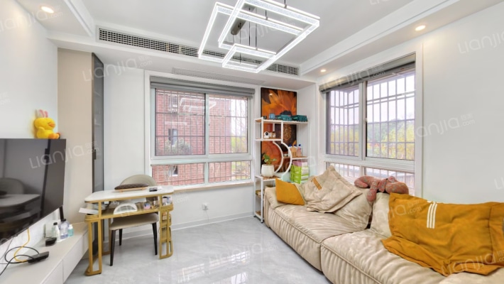 水马南苑二手房实景图