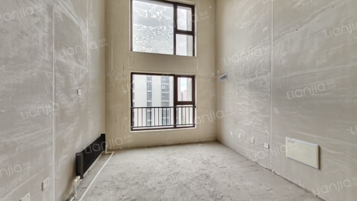 龙湖锦璘原著二手房实景图