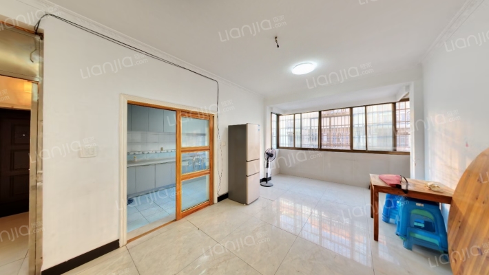 望湖花园南区二手房实景图