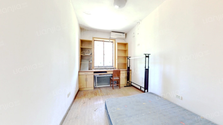 八一路电信宿舍二手房实景图