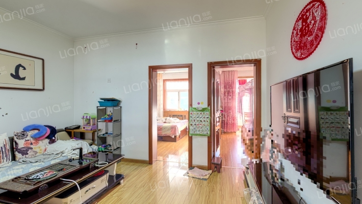 南组团小区二手房实景图