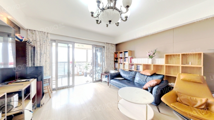 仁恒河滨城(一期)二手房实景图