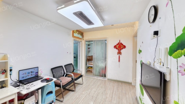 泉舜滨海上城二手房实景图