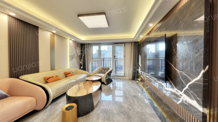 万科惠斯勒小镇二手房实景图