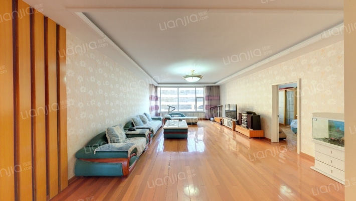 龙华小区二手房实景图