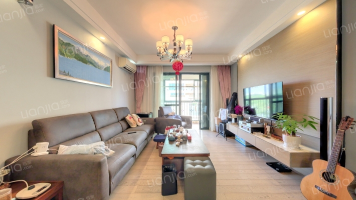 汇星台二手房实景图