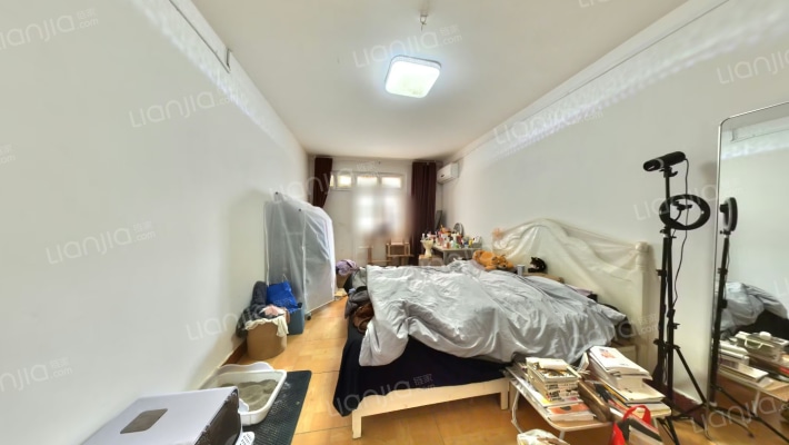 西彩小区五号院二手房实景图