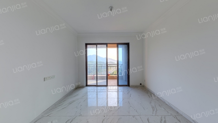 碧桂园凤凰城二手房实景图