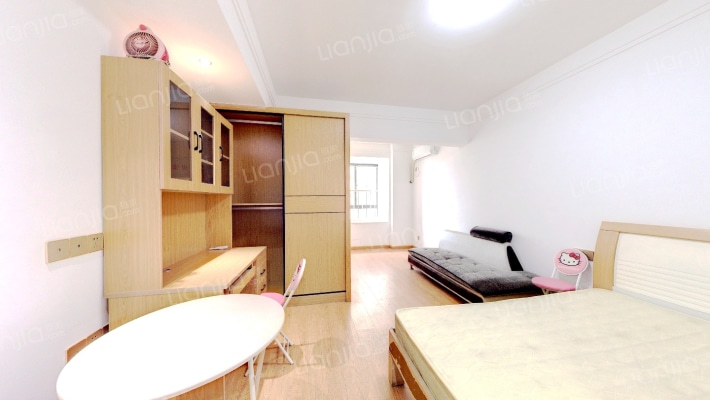 东方雨林二手房实景图