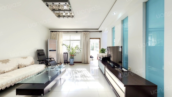 云盘三村二手房实景图