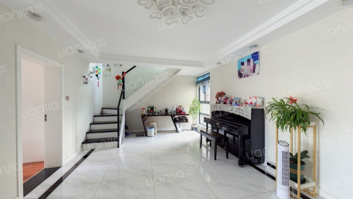 东南名苑二手房实景图