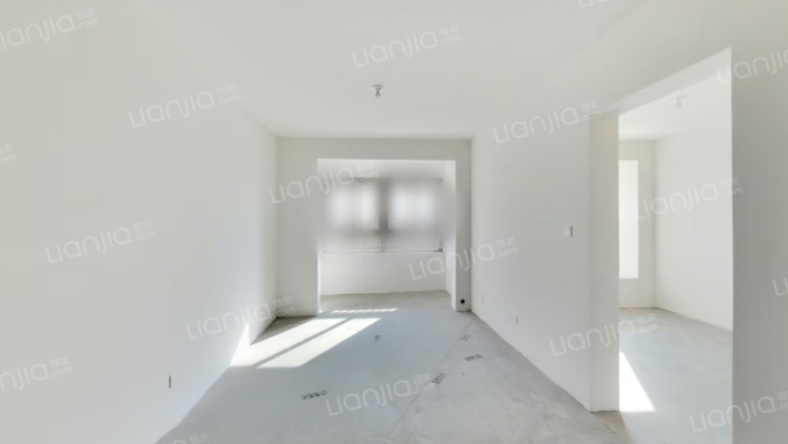 悦隆花苑二手房实景图