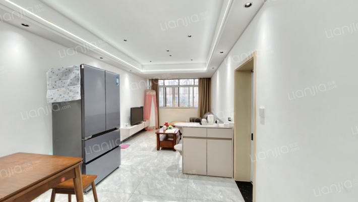 土石方小区二手房实景图