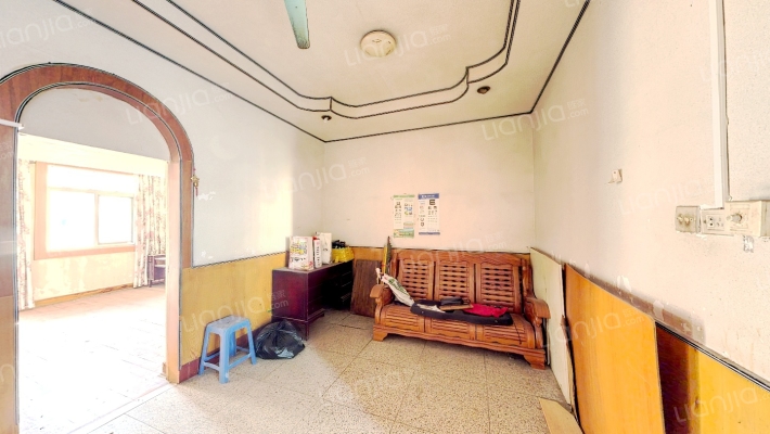 保温瓶厂宿舍（何坊西路90号）二手房实景图