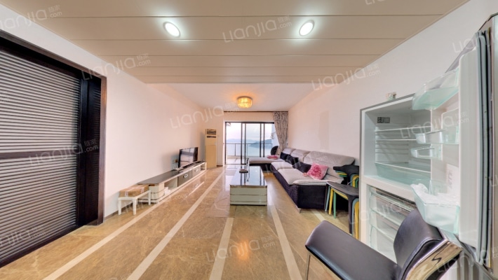 万科十七英里二手房实景图