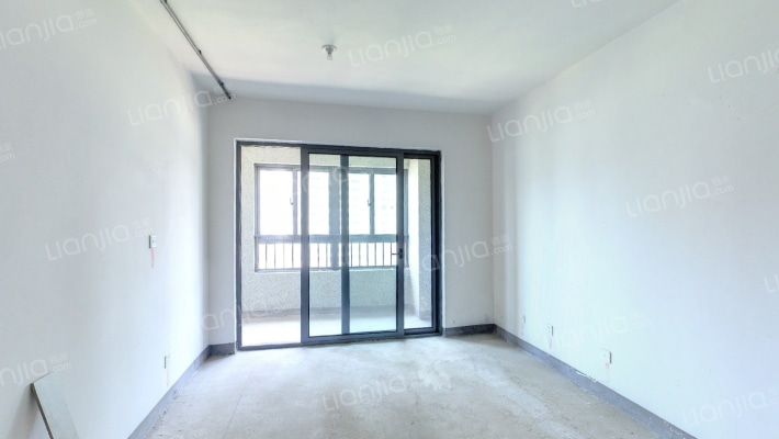 南丽湾二手房实景图