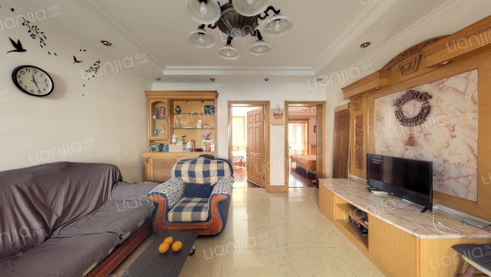 先锋公寓二手房实景图