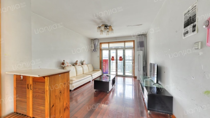 嘉业阳光假日四期二手房实景图