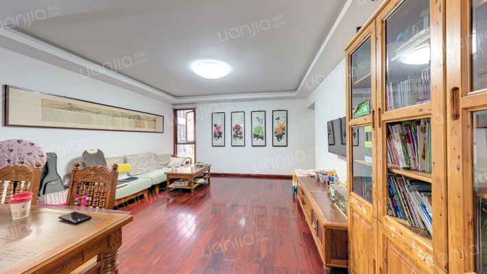 龙园北路80号二手房实景图