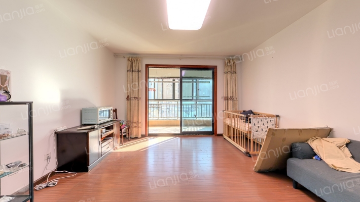 益兴名流府二手房实景图