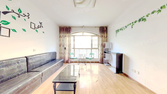 亚泉湾二手房实景图