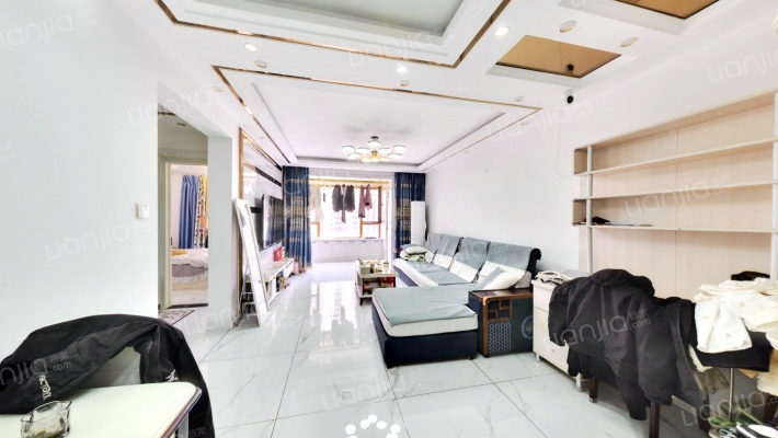 万达江畔华城D区二手房实景图