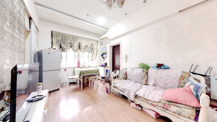 武汉科技大学宿舍二手房实景图